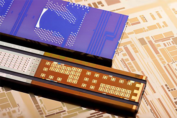 Intel 展示 50Gbps 矽光雷射連線技術